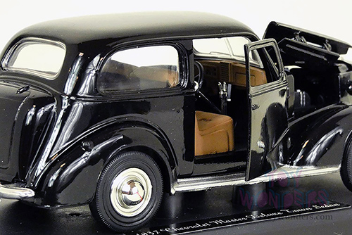 New Ray - Classic Collection Chevrolet&reg; Master Deluxe Town Sedan (1937, 1/32 scale diecast model car, Black) SS-55183
