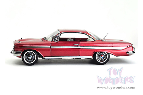 Sun Star USA - Chevrolet&reg; Impala&trade; Sport Coupe (1961, 1/18 scale diecast model car, Honduras Maroon) SS2108