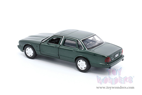 Showcasts Collectibles - Jaguar XJ6 (1/36 scale diecast model car, Asstd.) TM012009