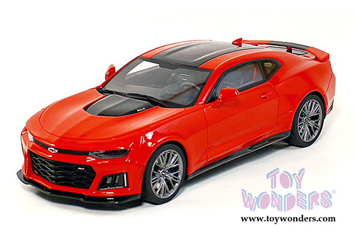 GT Spirit USA Exclusive - Chevrolet&reg; Camaro&reg; Coupe (2017, 1/18 scale resin model car, Red) US012