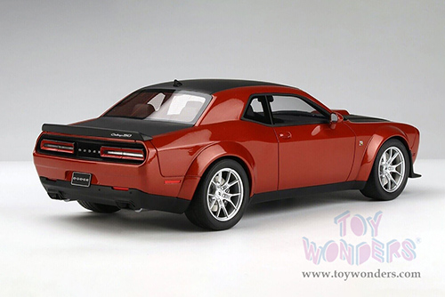 GT Spirit/ACME USA Exclusive - Dodge Challenger R/T Scat Pack Widebody - 50th Anniversary (2020, 1/18 scale resin model car, Sinamon Stick) US060