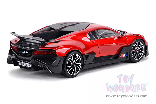 BBurago - Bugatti Divo Hardtop (1/18 scale diecast model car, Red) 11045R