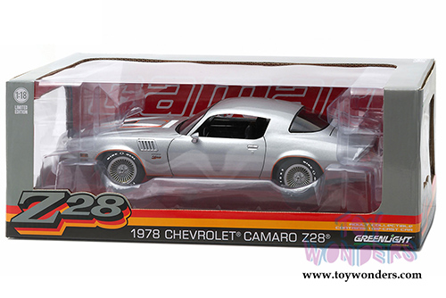 Greenlight - Chevrolet Camaro Z28 (1978, 1/18 scale diecast model car, Silver) 12900
