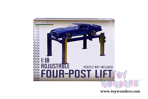 Greenlight  - Four Post Lift Chevrolet Edition (1/18 scale diecast model accessory, Blue/Gold) 12918