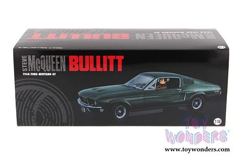 Greenlight - Bullitt  Ford Mustang GT with Steve McQueen figure (1968, 1/18 scale diecast model car, Green) 12938