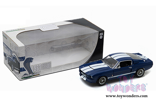 Greenlight - Shelby GT500 Hard Top (1967, 1/18 scale diecast model car, White w/ Blue Stripes) 12953