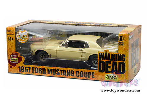 Greenlight - The Walking Dead Ford Mustang Coupe "Sophia Message Car" (1967, 1/18 scale diecast model car, Yellow) 12958