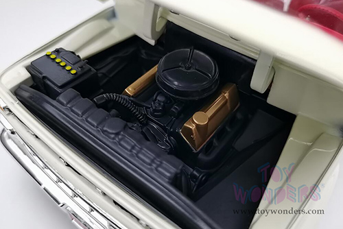 Sun Star - Ford F-100 Custom Cab Pickup (1965, 1/18 scale diecast model car, White) 1302