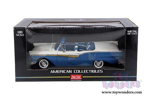 Sun Star USA - Ford Fairlane 500 Skyliner Convertible (1957, 1/18 scale diecast model car, Dresden Blue/Colonial White) 1338BU
