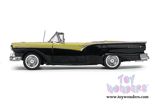 Sun Star USA - Ford Fairlane 500 Skyliner Convertible (1957, 1/18 scale diecast model car, Raven Black/Inca Gold) 1340