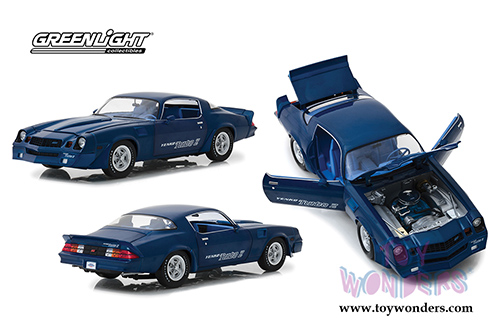 Greenlight Yenko - Chevrolet&reg; Z28&reg; Yenko&trade; Turbo Z Hardtop (1981, 1/18 scale diecast model car, Blue) 13520