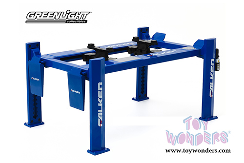 Greenlight - Adjustable Four-Post Lift - Falken Tires (1/18 scale) 13553