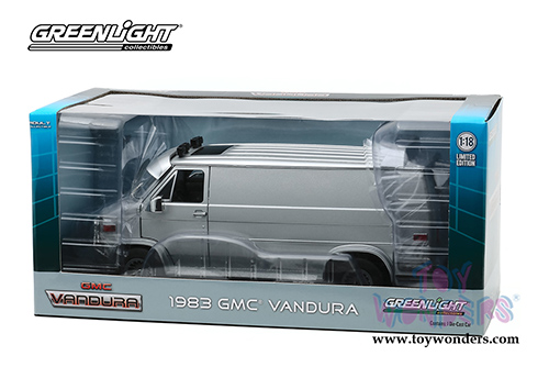Greenlight -  GMC&reg; Vandura Custom (1983, 1/18 scale diecast model car, Silver Metallic) 13568