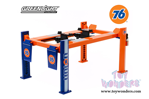 Greenlight - Adjustable Four-Post Lift - Union 76 (1/18 scale) 13579