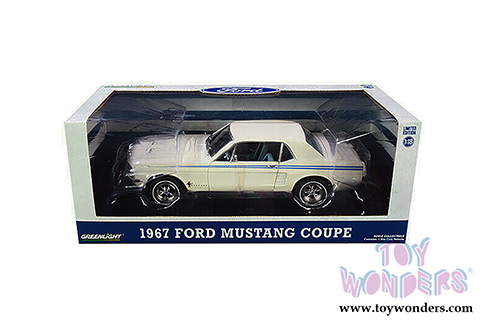 Greenlight - Ford Mustang Coupe Indy Pacesetter Special (1967, 1/18 scale diecast model car, Wimbledon White) 13584