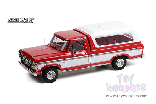 Greenlight - Ford F-100 Pickup Truck Accent Panel and Deluxe Box Cover (1975, 1/18 scale diecast model car, Candy Apple Red) 13620
