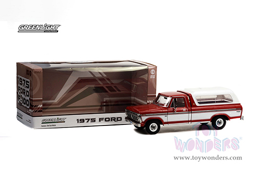 Greenlight - Ford F-100 Pickup Truck Accent Panel and Deluxe Box Cover (1975, 1/18 scale diecast model car, Candy Apple Red) 13620