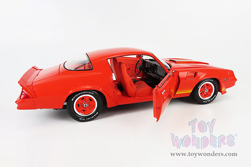 Greenlight - Chevrolet&reg; Camaro Z/28&reg; Hardtop (1981, 1/18 scale diecast model car, Red) 13634