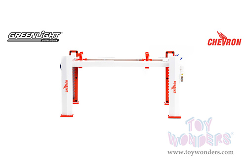 13637 Greenlight Adjustable Four Post Lift diecast model car accessory