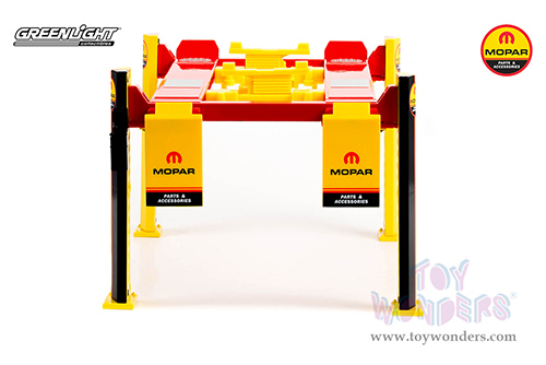 Greenlight - Adjustable Four-Post Lift - MOPAR Parts & Accessories (1/18 scale) 13649