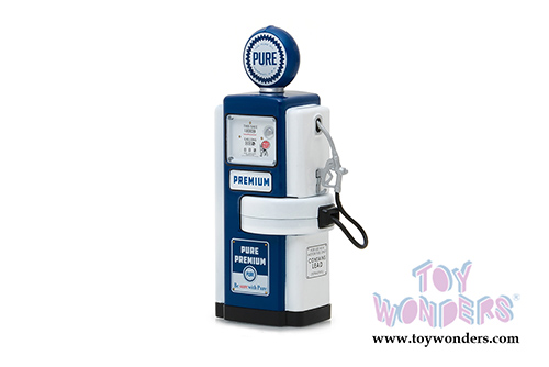 Greenlight - Vintage Gas Pumps Series 3 (1/18 scale diecast model, Asstd.) 14030/12