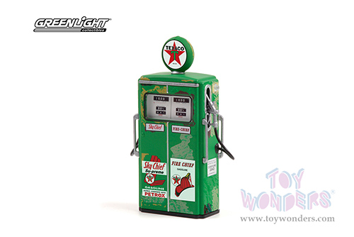 Greenlight - Vintage Gas Pumps Series 10 | 1954 Tokheim 350 Twin Gas Pump - Texaco Fire Chief Sky Chief Supreme Unrestored (1/18 scale diecast model, Green) 14100C/24