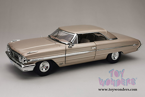 Sun Star USA - Ford Galaxie 500/XL Hardtop (1964, 1/18 scale diecast model car, Chantilly Beige) 1436