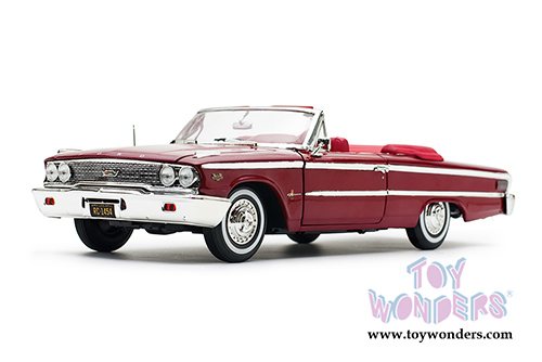 Sun Star USA - Ford Galaxie 500/XL Open Convertible (1963, 1/18 scale diecast model car, Chestnut Brown) 1454