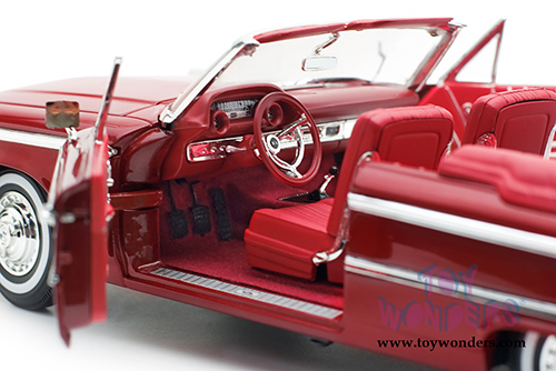 Sun Star USA - Ford Galaxie 500/XL Open Convertible (1963, 1/18 scale diecast model car, Chestnut Brown) 1454