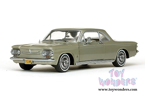 Sun Star - Chevrolet Corvair Coupe Hardtop (1963, 1/18 scale diecast model car, Autumn Gold) 1485