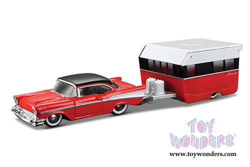 Maisto Design Tow & Go - Chevrolet Bel Air&reg; Hardtop/Alameda Trailer (1957, 1/64 scale diecast model car, Red/Black) 15368BAL