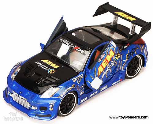 Global Products Real Wheels - Nissan Fairlady 350Z Hard Top w/ Lights (1:24, Asstd.) 15662/01A