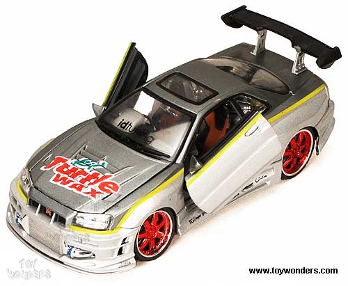 Global Products Real Wheels - Nissan Skyline GTR Hard Top w/ Lights (1:24, Asstd.) 15662/01D
