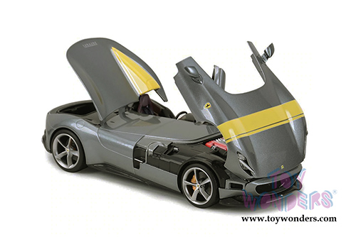 BBurago Ferrari Race & Play - Ferrari Monza SP1 (1/18 scale diecast model car, Gray) 16013GY
