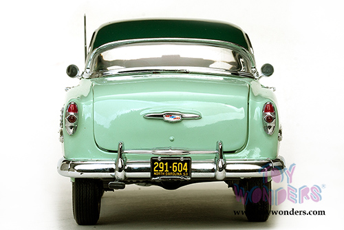Sun Star USA - Chevy Bel Air Hard Top (1953, 1/18 scale diecast model car, Green) 1604