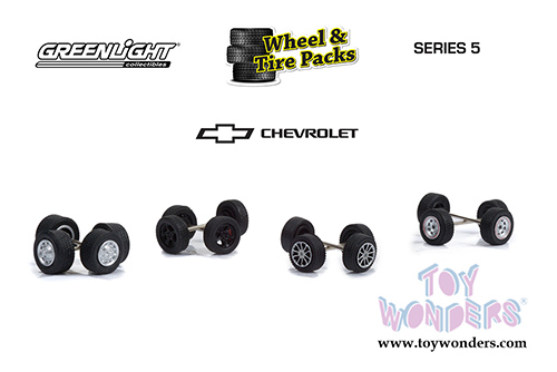 16090A/48 Greenlight Auto Body Shop Wheel & Tire Packs Series 5 Chevrolet Corvette model diecast car accessories