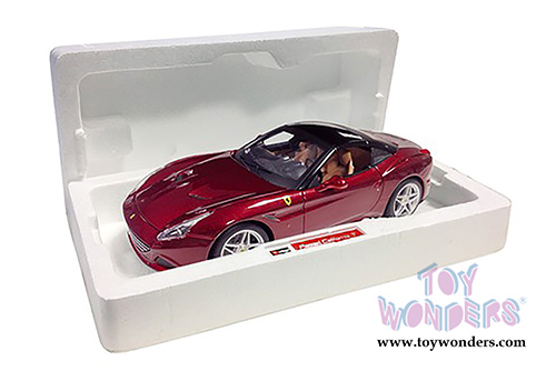 BBurago Signature Series - Ferrari California Closed Top (1/18 scale diecast model car, Red) 16902R