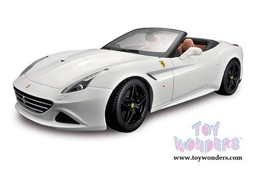 BBurago Signature Series - Ferrari California Open Top (1/18 scale diecast model car, White) 16904W