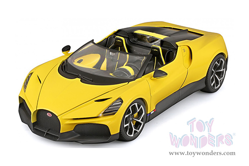 BBurago - Bugatti Mistral (1/18 scale diecast model car, Yellow) 18-11051YL