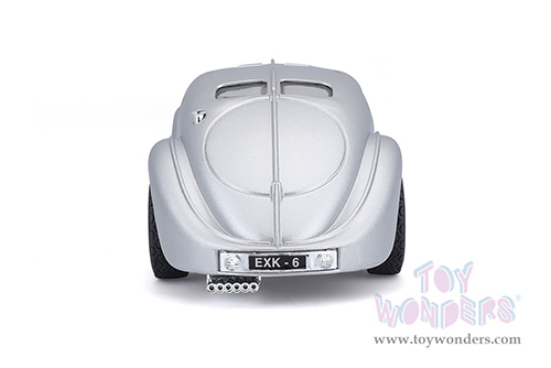 BBurago - Bugatti Atantic Hard Top (1/24 scale diecast model car, Silver) 18-22092SV