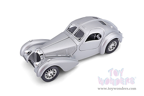 BBurago - Bugatti Atantic Hard Top (1/24 scale diecast model car, Silver) 18-22092SV