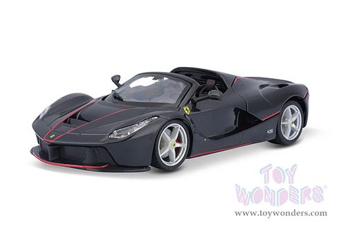 BBurago Ferrari Race & Play - Ferrari F70 Aperta (1/24 scale diecast model car, Black) 18-26022BK
