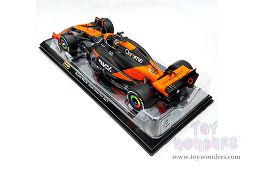 Bburago Formula Racing - McLaren F1 Team #81 Oscar Piastri with Driver "OKX" Formula One F1 Miami GP (2024) (1/24 scale diecast model car, Black/Orange) 18-28033/81A