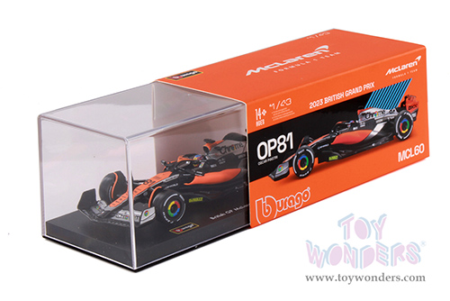 Bburago Formula Racing - McLaren F1 Team #81 Oscar Piastri with Driver Formula One F1 British GP (2023) (1/43 scale diecast model car, Black/Orange/Silver) 18-38088/81
