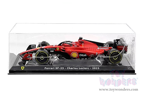 Bburago Formula Racing - Formula One F1 Assorted Racing Cars with Driver (1/24 scale diecast model car, Asstd.) 18-60060