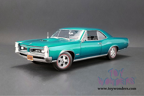 Acme - Pontiac&reg; GTO&trade; Hard Top (1966, 1/18 scale diecast model car, Turquoise) 1801212