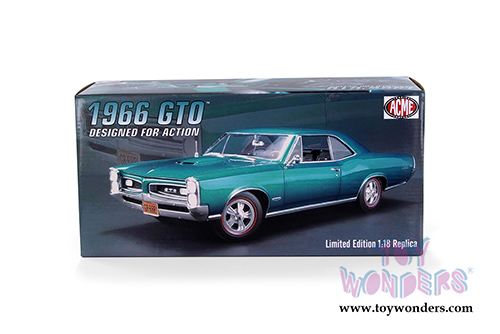 Acme - Pontiac&reg; GTO&trade; Hard Top (1966, 1/18 scale diecast model car, Turquoise) 1801212