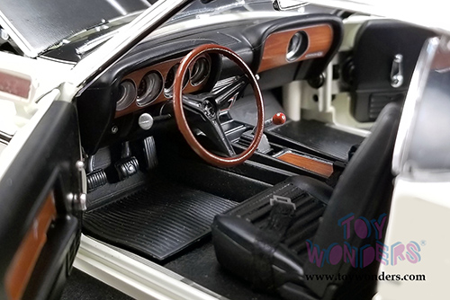 Acme - Ford Mustang Boss 302 Hardtop (1969, 1/18 scale diecast model car, White/Black) 1801831