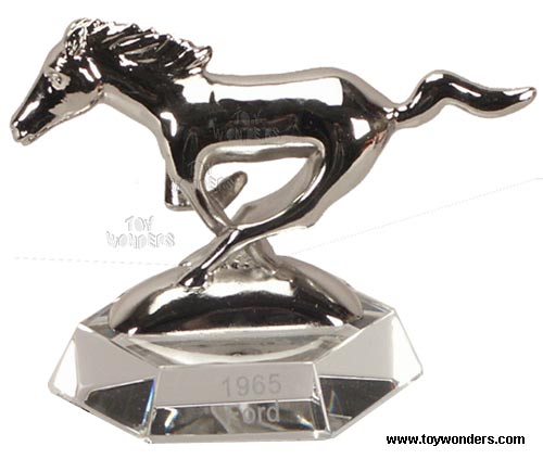Ford mustang hood ornament