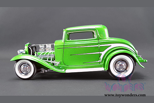 Acme - Grand National Deuce Series Ford 3-Window Coupe Release No. 6 (1932, 1/18 scale diecast model car, Green) 1805011